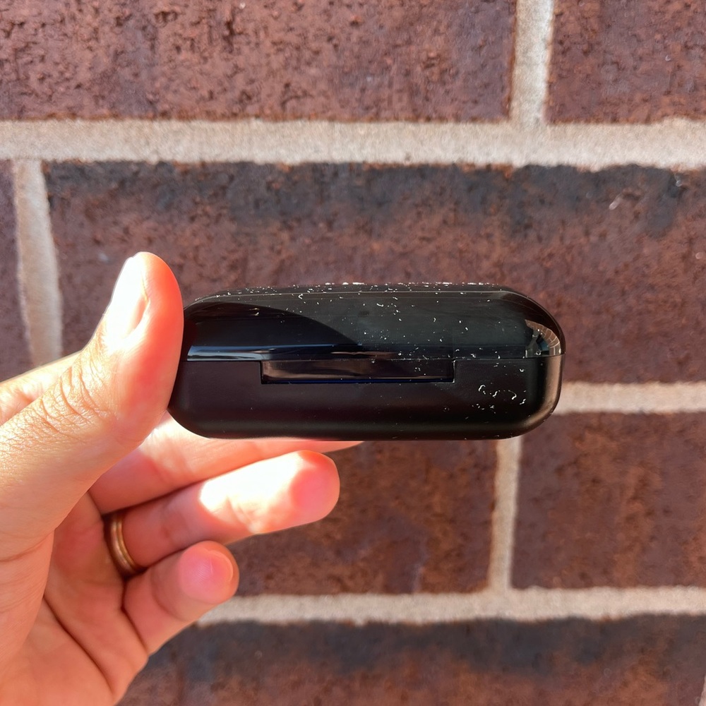 Wireless Headset - Picture 3 of 14